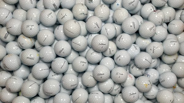 50 Lakeballs Titleist AVX - AAAA / AAA – Bild 2