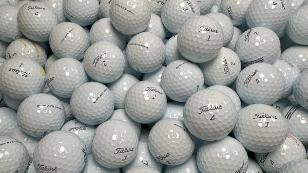 50 Lakeballs Titleist AVX - AAAA / AAA – Bild 3
